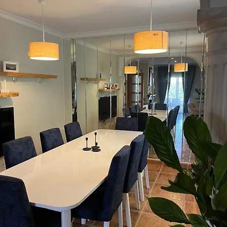 Holiday home Family With Private Swimming Pool & Garden